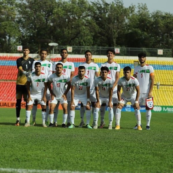 تیم ملی جوانان ایران با اقتدار به مرحله نهایی رقابت‌های قهرمانی آسیا صعود کرد.1