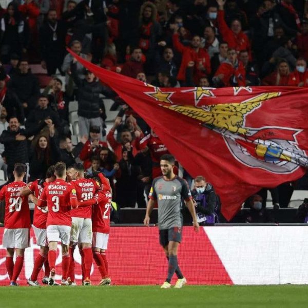 بنفیکا متهم به تبانی در فوتبال پرتغال1