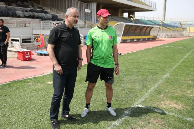 مربی محبوب پرسپولیسی ها یک مخالف همیشگی دارد1
