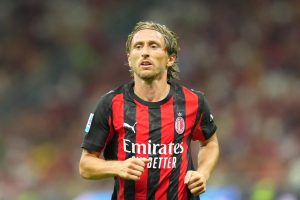 اینتر در تعقیب املیانو مارتینس؛ میلان به دنبال تمدید با مودریچ 3 اینتر در تعقیب املیانو مارتینس؛ میلان به دنبال تمدید با مودریچ